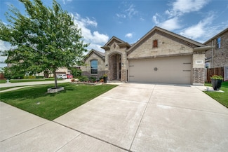 1364 Lake Grove Dr, Little Elm, TX 75068