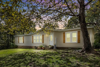 2108 Lance Ct, Centerville, TN 37033