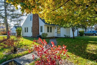 801 S Twyckenham Dr, South Bend, IN 46615