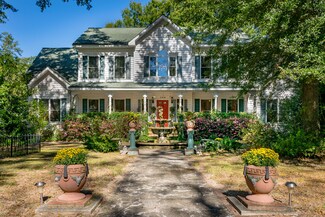 368 5th Ave, Mount Pleasant, SC 29464