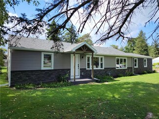 4610 Shimerville Rd, Clarence, NY 14031