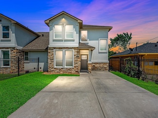 7718 Duncan St, Houston, TX 77093