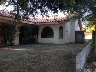 68260 Vega Rd, Cathedral City, CA 92234