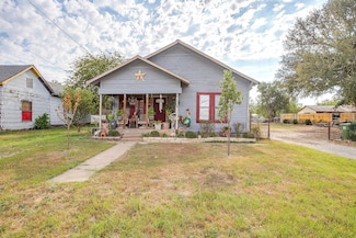 905 NE 6th Ave, Mineral Wells, TX 76067