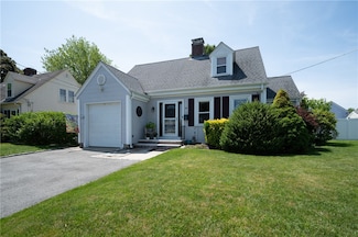 20 Norman Ave, Cranston, RI 02910