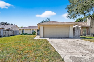 6822 Zapata Dr, Houston, TX 77083