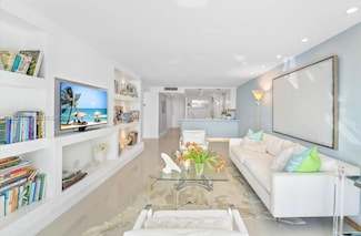 3580 S Ocean Blvd Unit 9B, Palm Beach, FL 33480