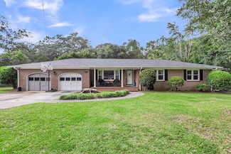 207 Harter Dr, Summerville, SC 29485