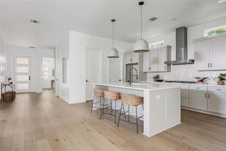 1809 Pasadena Dr, Austin, TX 78757