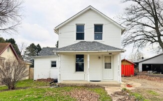 206 E Welsh St, Williamsburg, IA 52361