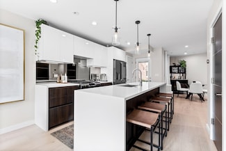 55 Hull St Unit 1, Boston, MA 02113