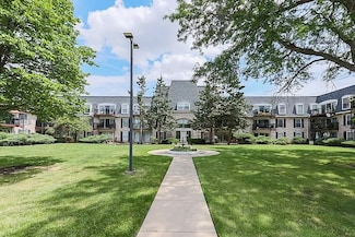 5200 Carriageway Dr Unit 118, Rolling Meadows, IL 60008