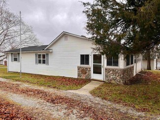1000 E South St, Albion, IN 46701