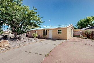 1102 Calle Palo Verde, Bernalillo, NM 87004