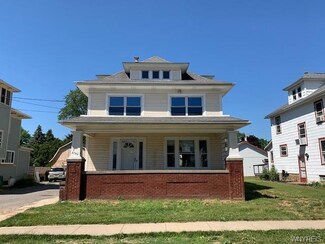 2742 West Ave, Newfane, NY 14108
