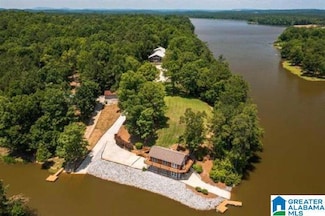 250 Hamilton Ln, Riverside, AL 35135