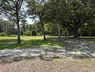 1327 Half Moon Ct, North Myrtle Beach, SC 29582