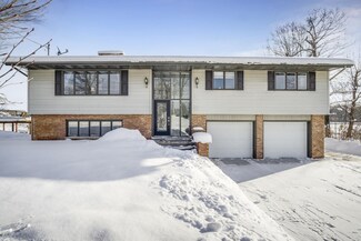 100 S 2nd Ave, Fruitport, MI 49415
