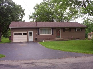 235 Maple Grove Rd, West Middlesex, PA 16159