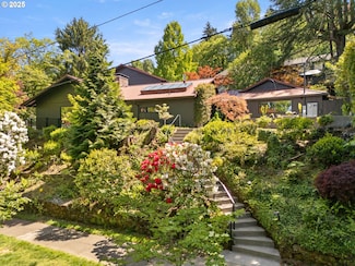 2930 NW Quimby St, Portland, OR 97210