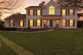 51635 Fox Pointe Ln, Granger, IN 46530