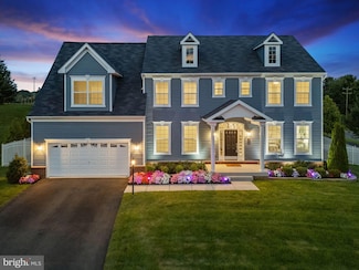 9010 Stone Crest Dr, Warrenton, VA 20186