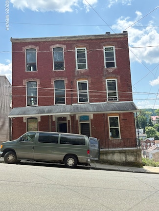 501 E Arch St, Pottsville, PA 17901