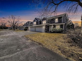 8058 Curtis Ln, Eden Prairie, MN 55347