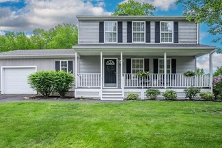 24 Scott Hollow Dr, Holyoke, MA 01040