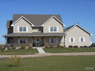 47272 323rd St, Elk Point, SD 57025