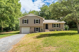 1635 Riveroak Rd, Inman, SC 29349