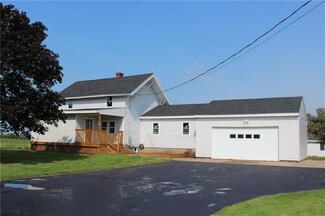 3817 Root Rd, Albion, NY 14411