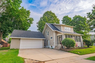 31 Elm St, Fort Atkinson, WI 53538