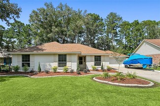560 Manchester Dr, Slidell, LA 70461