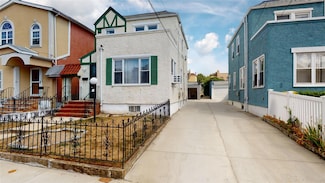 138-07 232nd St, Jamaica, NY 11413