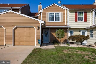 23 Lancaster Ct Unit 2202, Bordentown, NJ 08505