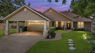 4789 Sunrise Dr, Chandler, TX 75758