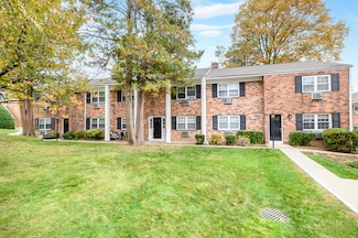 151 Courtland Ave Unit 4, Stamford, CT 06902