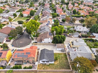 20464 Elkwood St, Winnetka, CA 91306