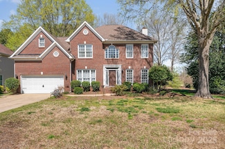 12723 Willingdon Rd, Huntersville, NC 28078