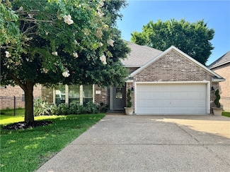 1736 Creekside Cir, College Station, TX 77845
