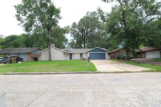 3911 Hermitage Hollow Ln, Kingwood, TX 77339