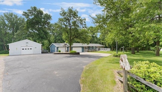 18945 Agent Dr, Sauk Centre, MN 56378