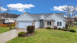 921 Windsor Lake Dr, Fort Wayne, IN 46845