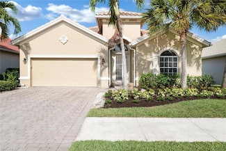 15825 Delaplata Ln, Naples, FL 34110