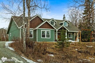 650 N Deshka Ridge Dr, Palmer, AK 99645