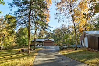 29570 90th Avenue Way, Cannon Falls, MN 55009