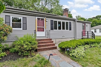 15 Leonard Rd, Sharon, MA 02067