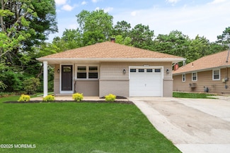 1768 Mount Everest Ln, Toms River, NJ 08753