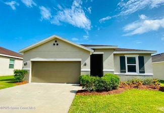 111 Port Royal Ct, Sebastian, FL 32958